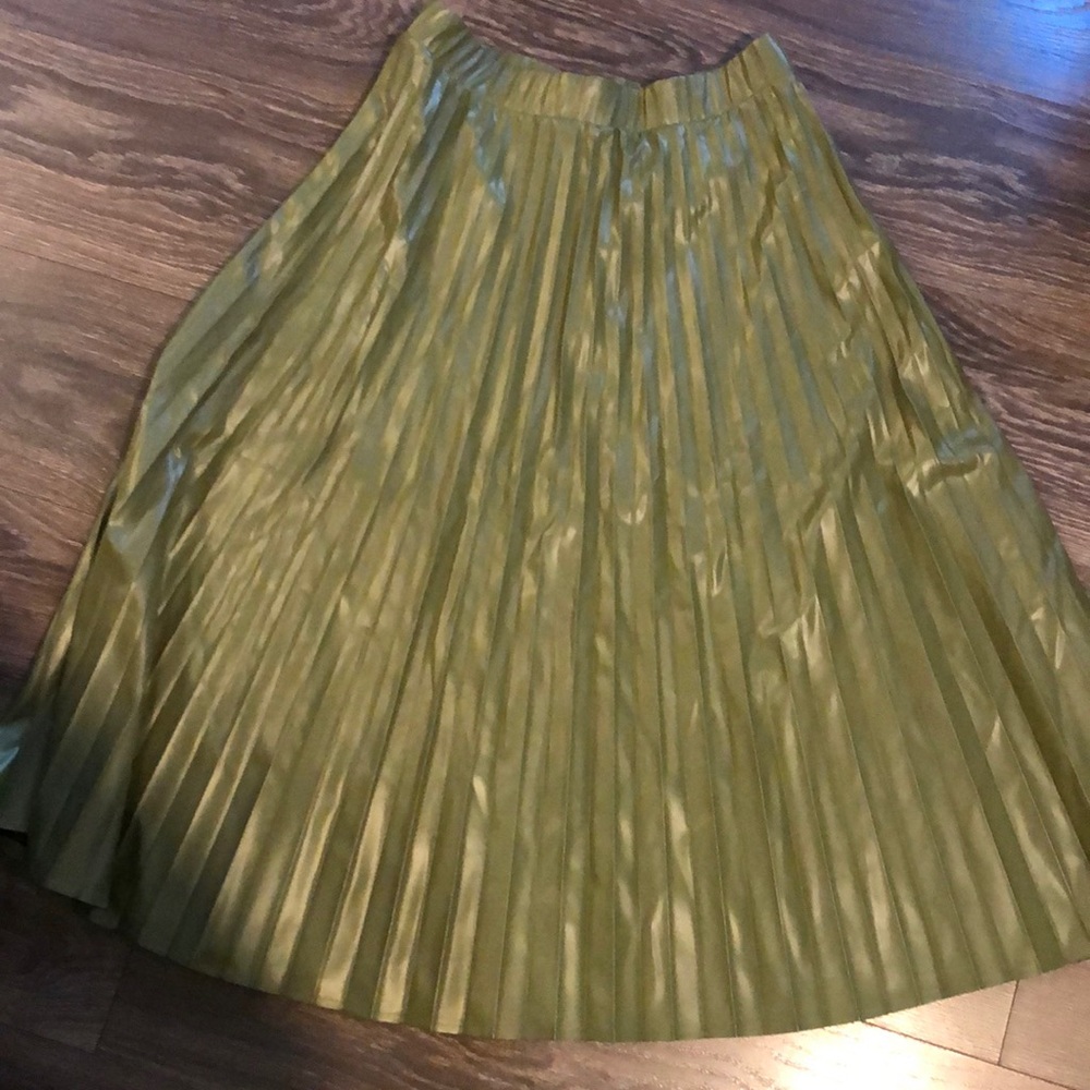 Haute Monde Size large PVC Skirt
